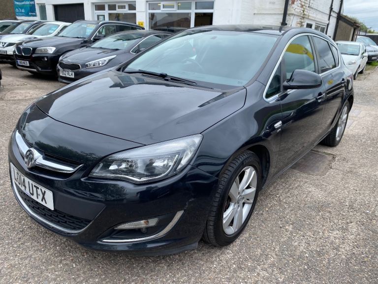 Vauxhall, ASTRA, Hatchback, 2014, Manual, 1956 (cc), 5 doors