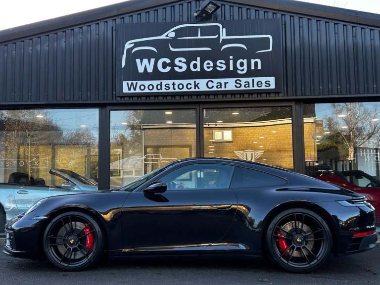 2024 Porsche 911 GTS 2dr PDK COUPE PETROL Automatic