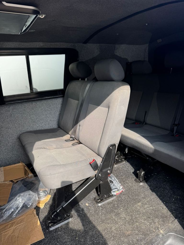 Volkswagen T5 rear seats