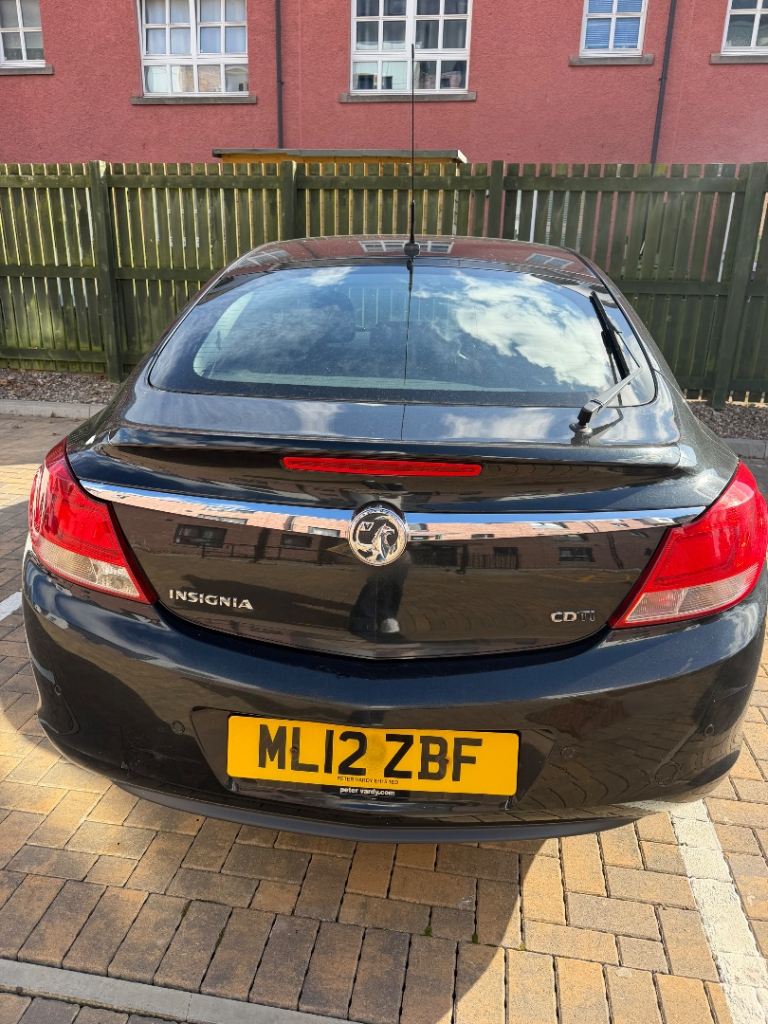 Vauxhall, INSIGNIA, Hatchback, 2012, Manual, 1956 (cc), 5 doors