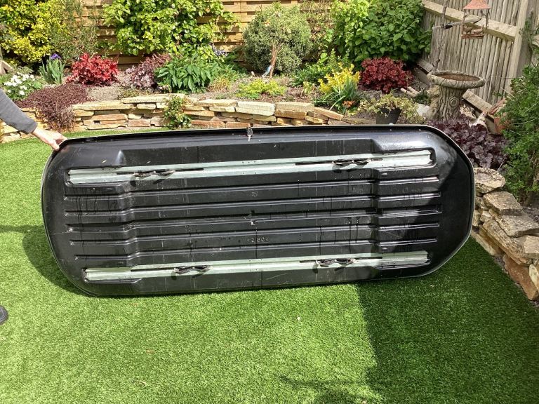 Thule Atlantis 780 top box