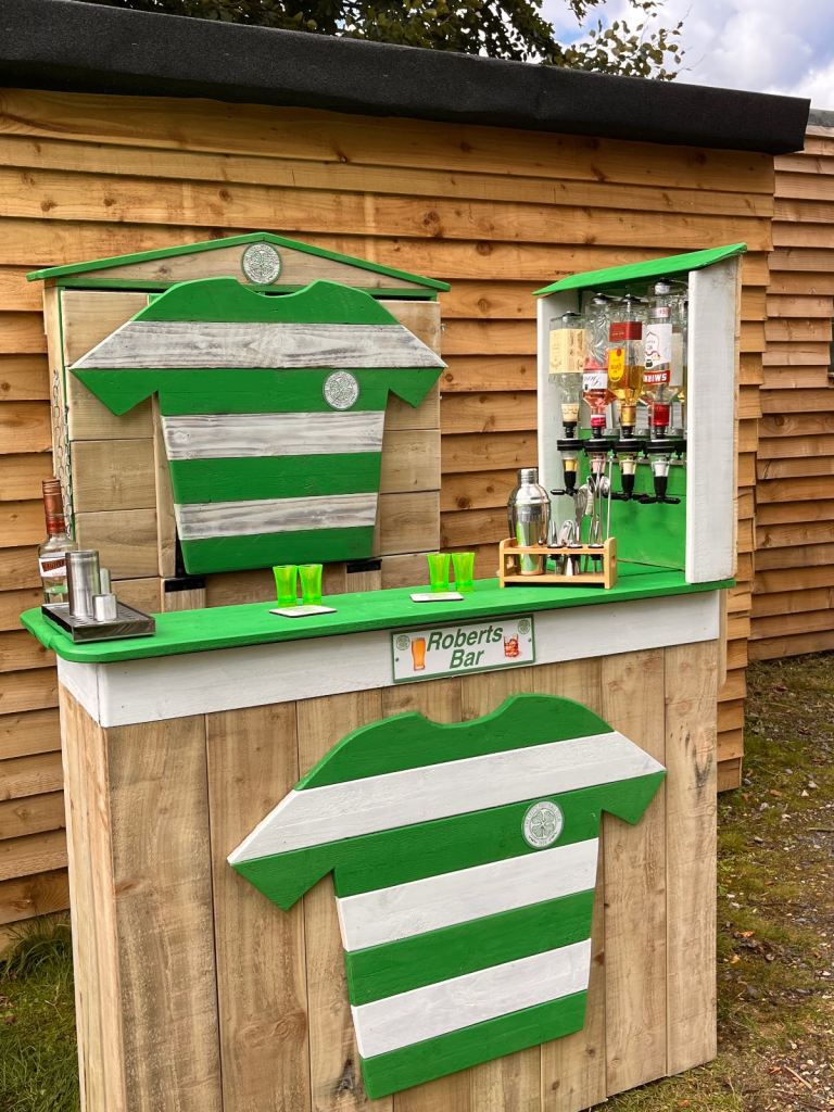 image for Celtic Football Garden, Mancave Bars