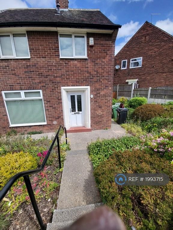 2 bedroom house in Town Street, Leeds, LS10 (2 bed) (#1993715)
