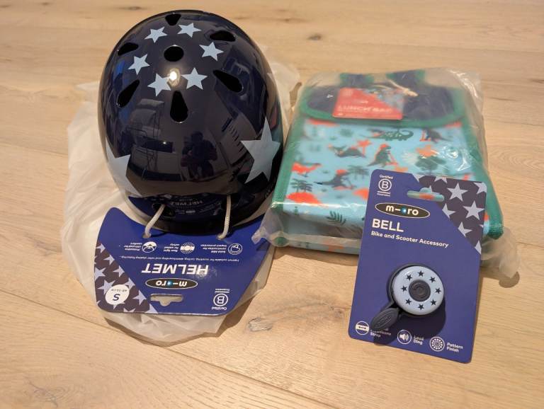 Micro Scooter Helmet , Bell and Lunch Bag bundle 