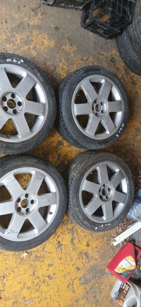 225 45 17 on Audi A 4 alloys