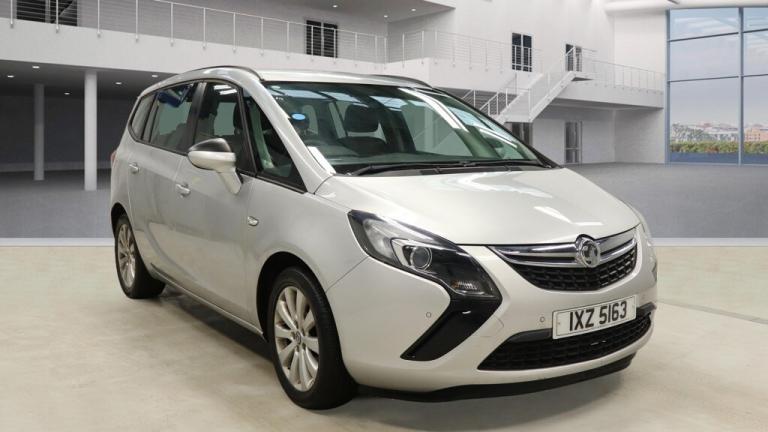2016 Vauxhall Zafira 1.6 CDTi Design 5dr ++ 20 TAX / ULEZ / 6 SERVICESS / DAB ++ MPV Diesel Manual