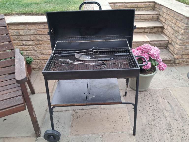 Charcoal BBQ Grill with  Tools – Good Condition