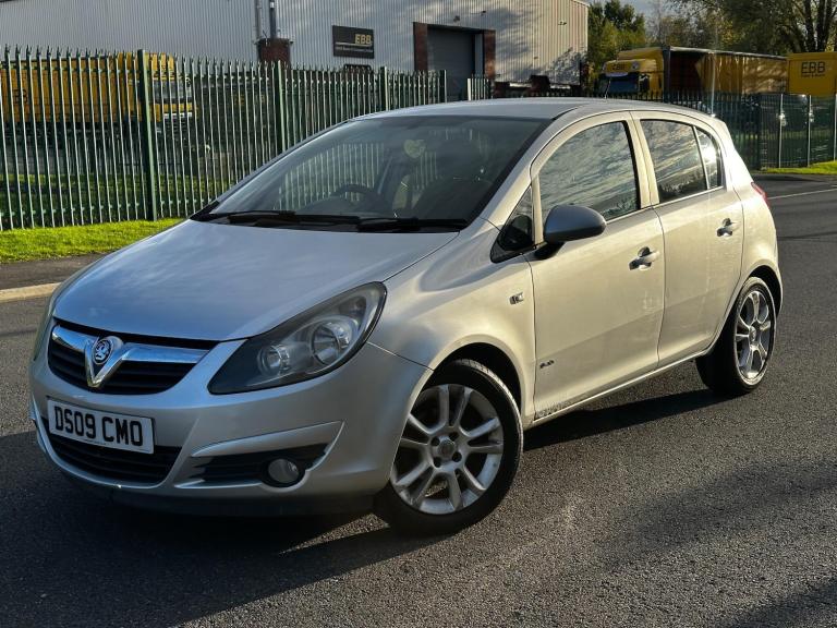 2009 Vauxhall Corsa 1.4i 16v SXi 5dr HATCHBACK Petrol Manual