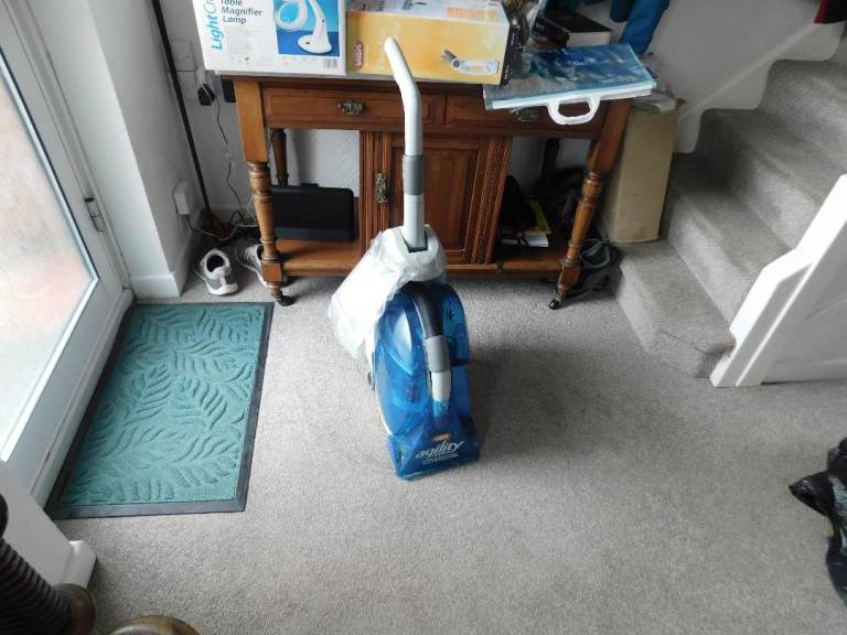 Vax carpet cleaner