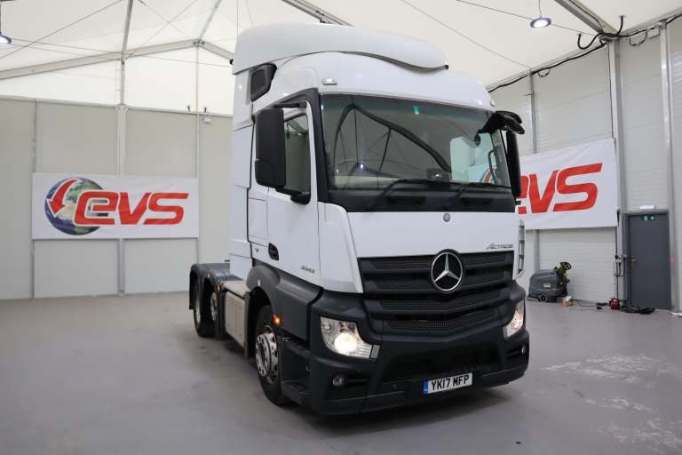 2017 (17 PLATE) Mercedes Benz Actros 2543 6x2 Euro 6 Tractor Units