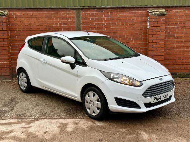 FORD FIESTA 1.25 Style Euro 5 3dr 2014