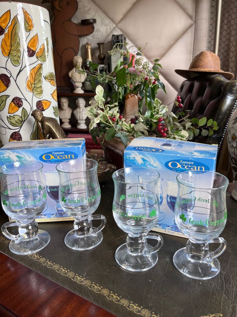 Vintage Set of Four Unused Rayware Ocean Irish Coffee Glasses In Two Boxes
