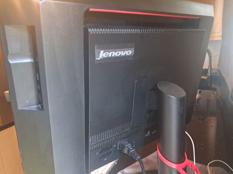 Lenovo ThinkCentre M93z Windows 11 All in One PC