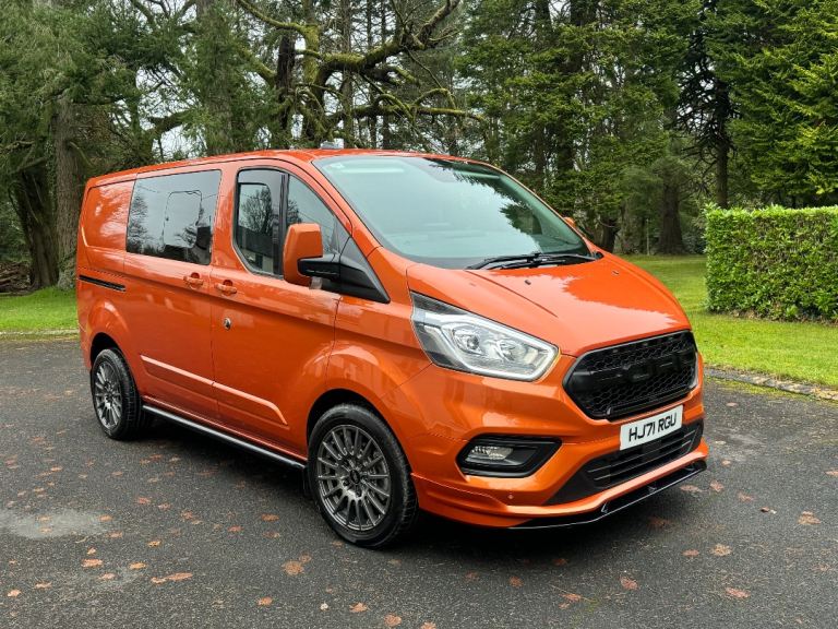 2021 Ford Transit custom limited,, mint van 