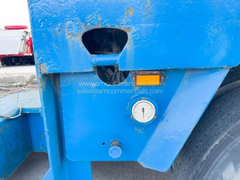 FAYMONVILLE STBZ-3VA Low Bed 3 Axle 