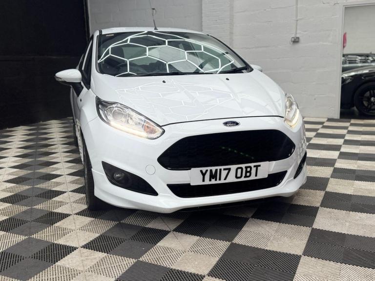 2017 Ford Fiesta 1.0T EcoBoost ST-Line Euro 6 (s/s) 3dr Hatchback Petrol Manual
