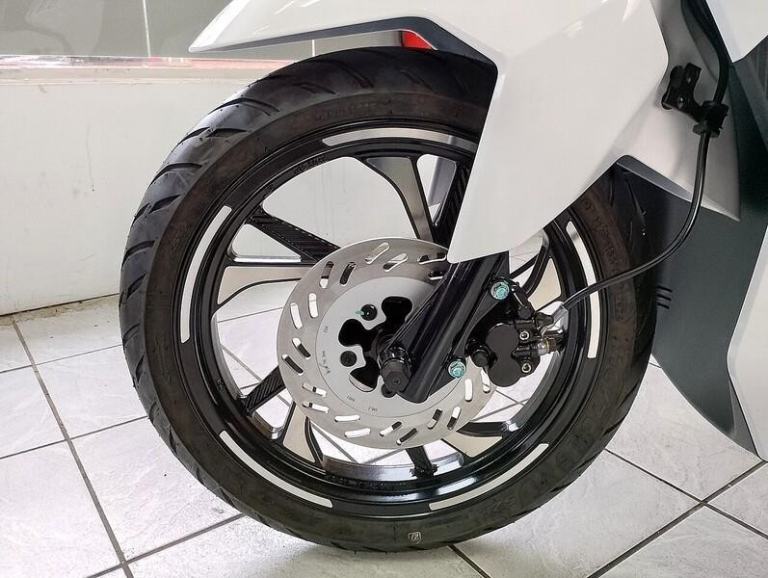 PEUGEOT TWEET 125 125 SCOOTER 