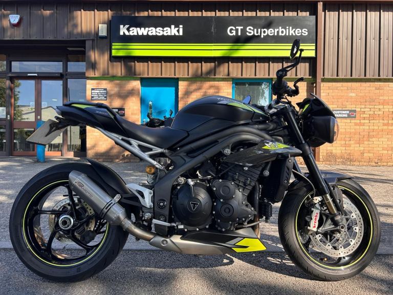 2019 Triumph Speed Triple 1050 RS Motorcycle Black