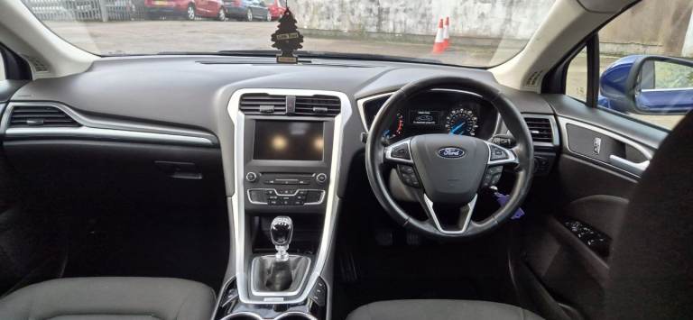 Ford, MONDEO, Hatchback, 2016, Manual, 998 (cc), 5 doors