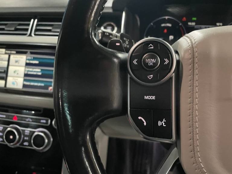 2015 Land Rover Range Rover 3.0 TD V6 Vogue SUV 5dr Diesel Auto 4WD Euro 5 (s/s) (258 ps) ESTATE ...