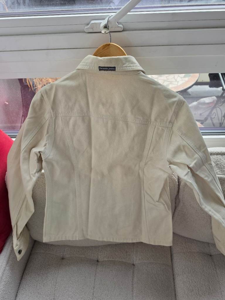 Feranda Jeans Women's Denim Jacket – White