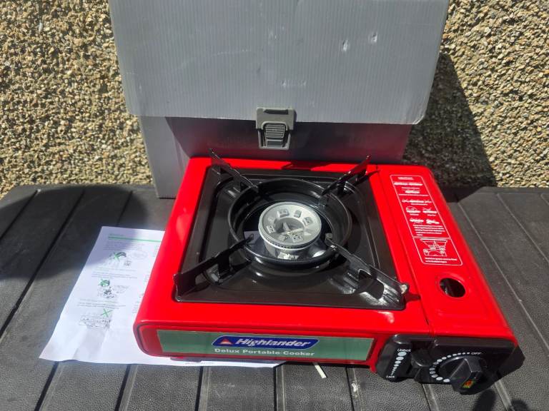 Highlander,Delux Portable Cooker,Without Gas Bottle