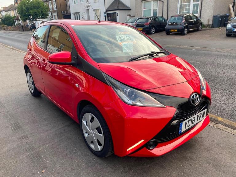 2018 Toyota AYGO 1.0 VVT-i X-Play 5dr HATCHBACK PETROL Manual