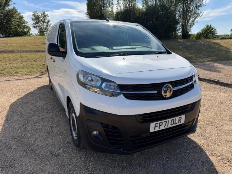 2021 Vauxhall Vivaro 2.0 Turbo D 3100 Dynamic L2 H1 Euro 6 (s/s) 6dr PANEL VAN Diesel Manual