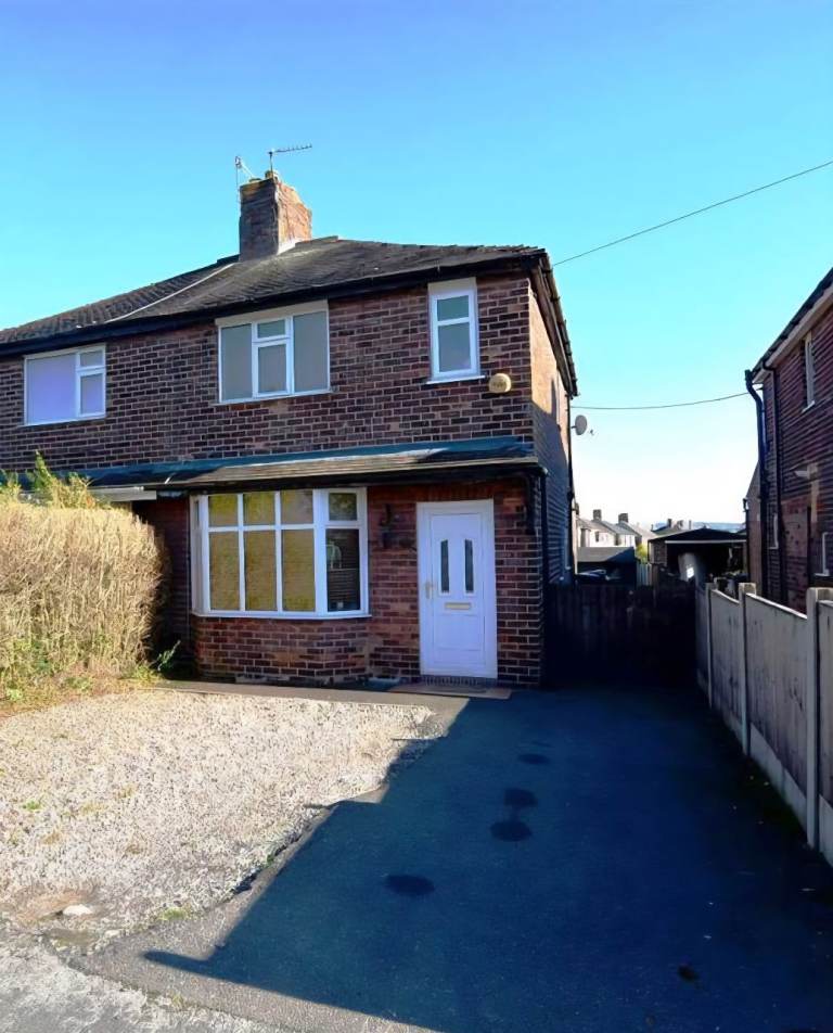 3 Bedroom house for rent Newcastle-under-Lyme