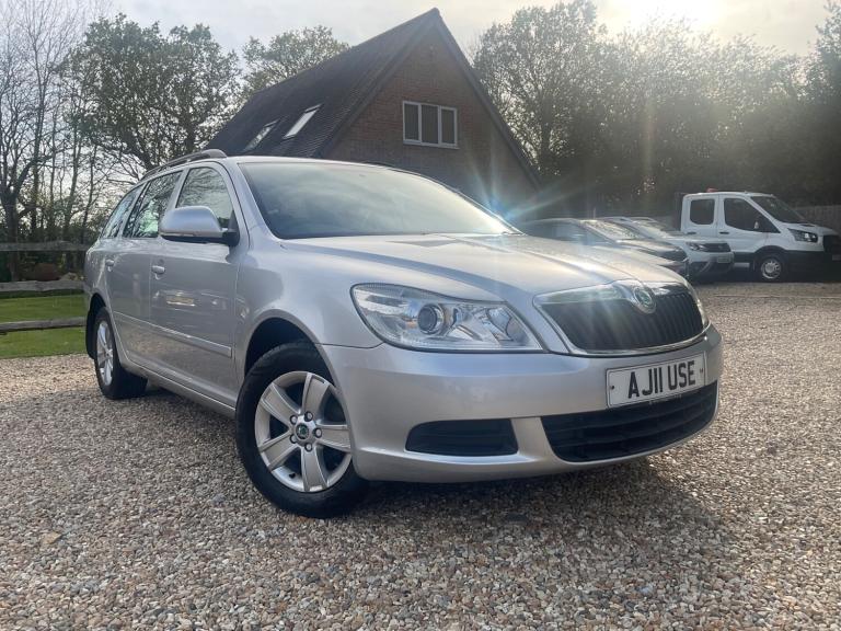 2011 Skoda Octavia 1.6 SE 5dr ESTATE Petrol Manual