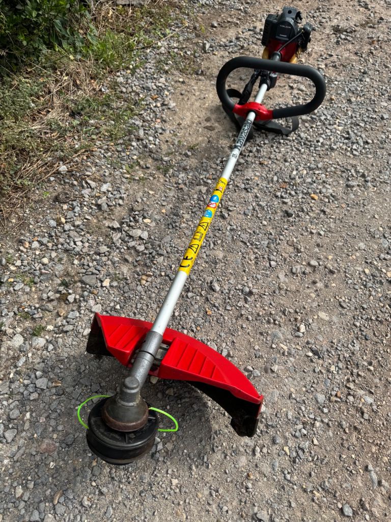 Kawasaki KBL23A petrol strimmer good working order