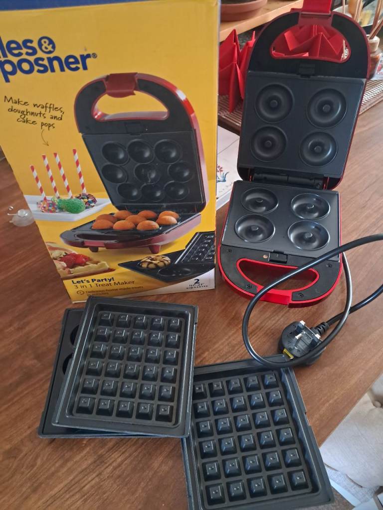 Giles &Posner waffle maker 