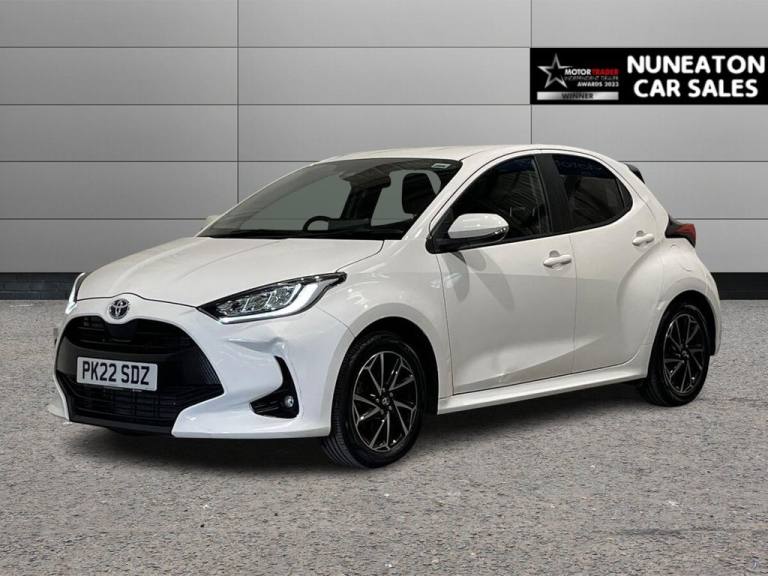 2022 Toyota Yaris 1.5 VVT-h Design Hatchback 5dr Petrol Hybrid E-CVT Euro 6 (s/s) (116 ps) Hatchb...