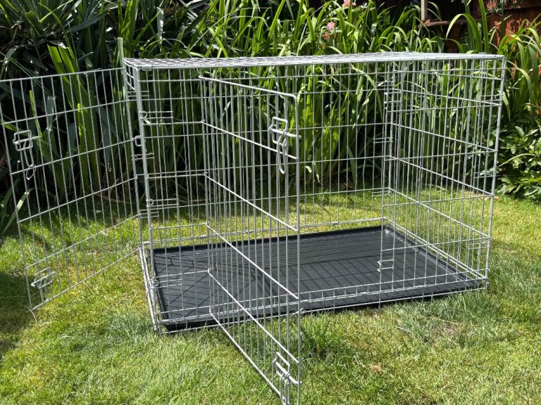 Large metal collapsible dog crate with 2 doors