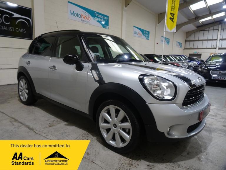 2016 MINI Countryman 1.6 Cooper 5dr Automatic *40000 MILES* HATCHBACK Petrol Automatic