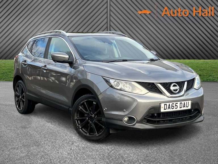 2015 Nissan Qashqai 1.5 dCi Tekna 5dr HATCHBACK DIESEL Manual
