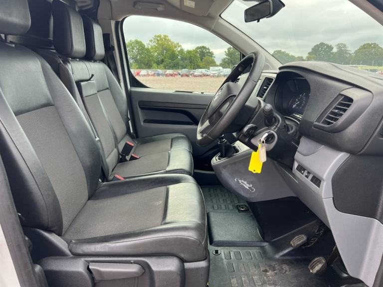 2019 Vauxhall Vivaro L2H1 2900 SPORTIVE S/S Panel Van Diesel Manual