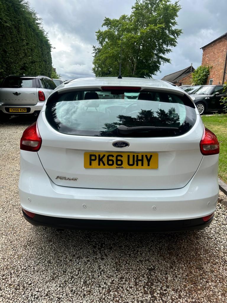 2016 Ford Focus 1.5 TDCi 120 Zetec 5dr HATCHBACK Diesel Manual