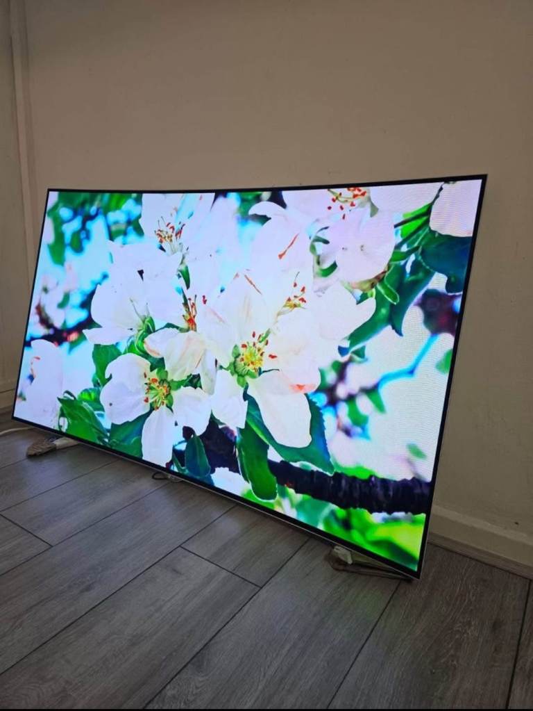 55" LG CURVED OLED 4K SMART TV 