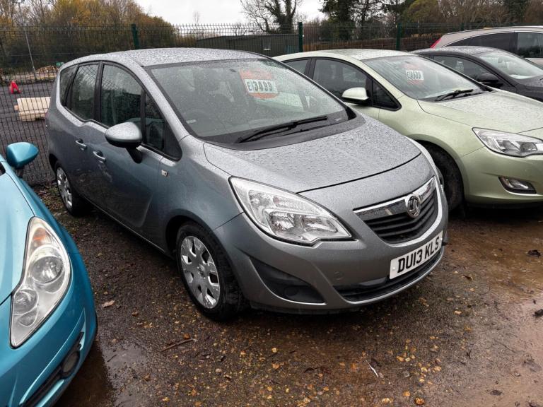 2013 Vauxhall Meriva 1.4i 16V Exclusiv 5dr MPV PETROL Manual