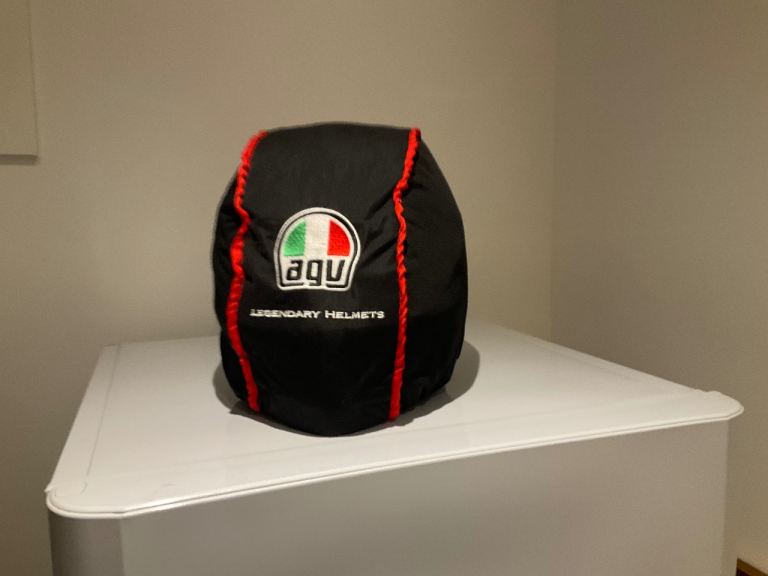 Barry Sheene replica motorcycle helmet. Excellent condition hardly used. 