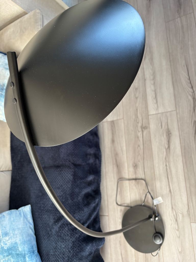 Black Floor Lamp