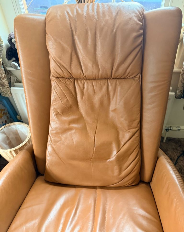 Leather massage recliner chair 