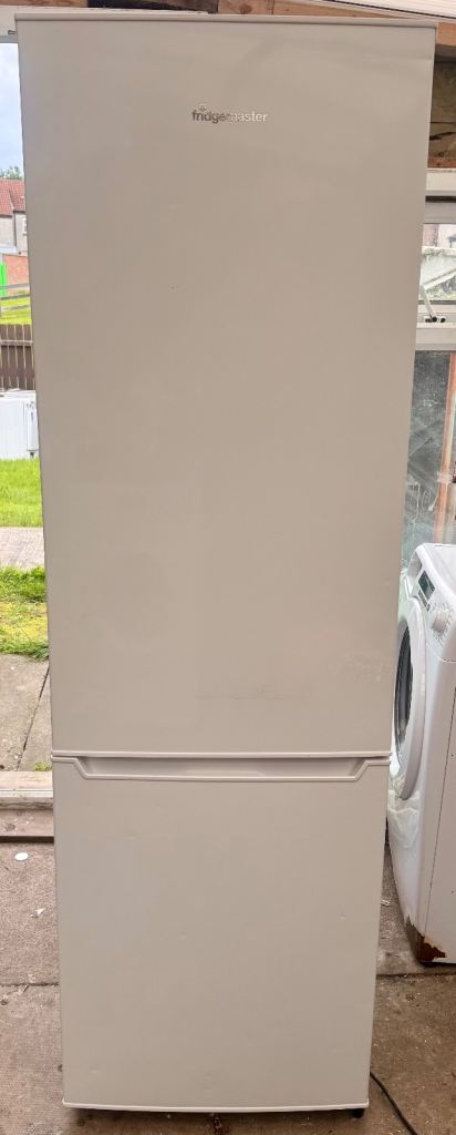 Fridgemaster fridge freezer 