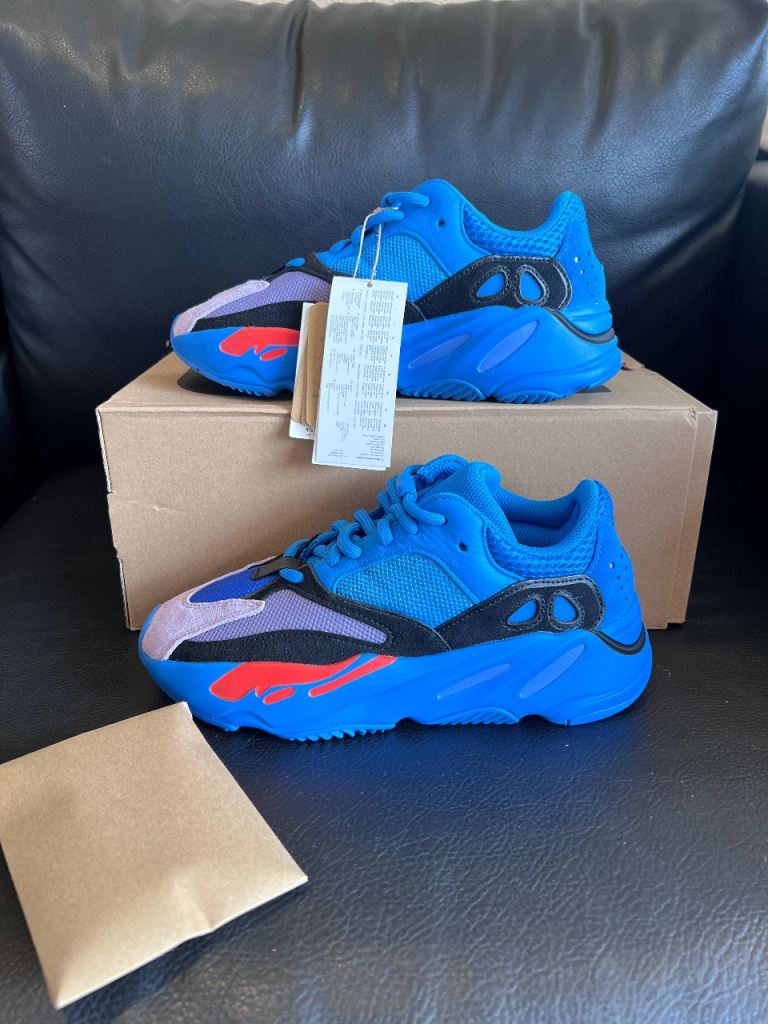 Adidas Yeezy boost 700 Hi-Res blue trainers Brand new size 5