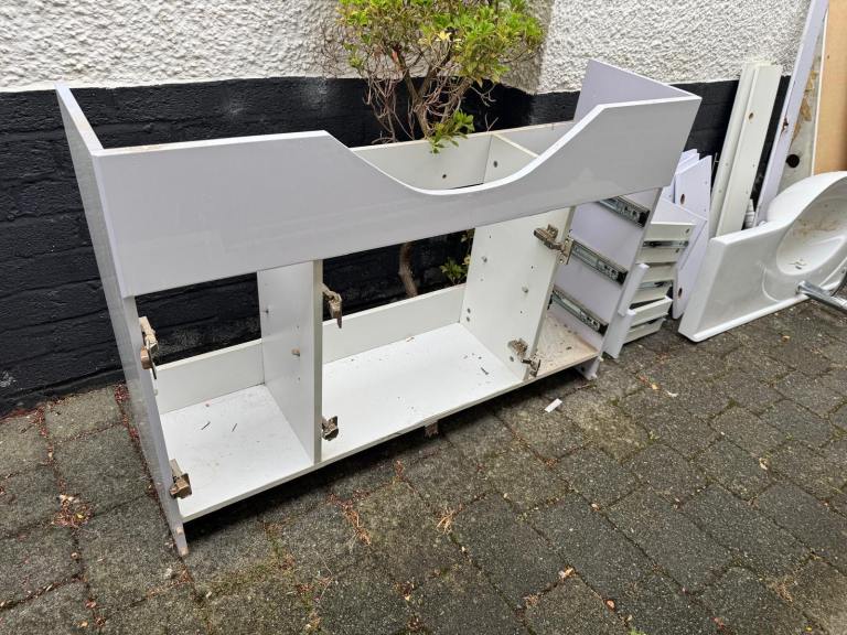 Free White Bathroom Vanity Unit with Sink and Tap – Fair Condition