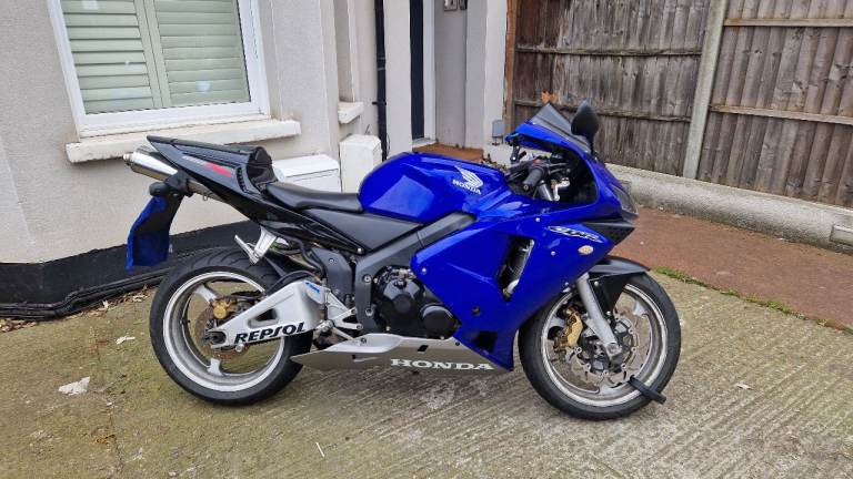 Honda CBR600RR - 2004 - Blue
