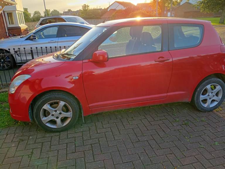 Suzuki Swift, Hatchback, 2007, Manual, 1328 (cc), 3 doors