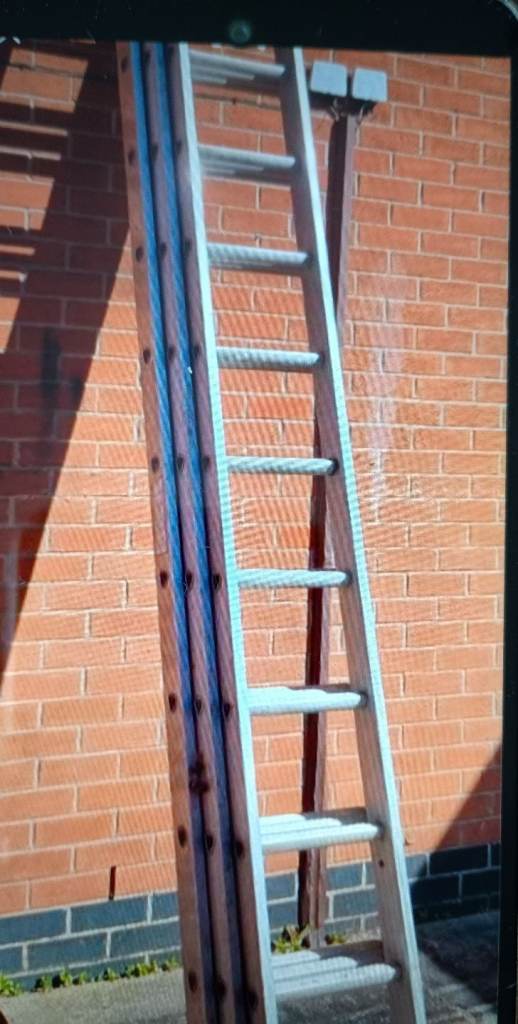 3x2.5 m triple section Ladder 