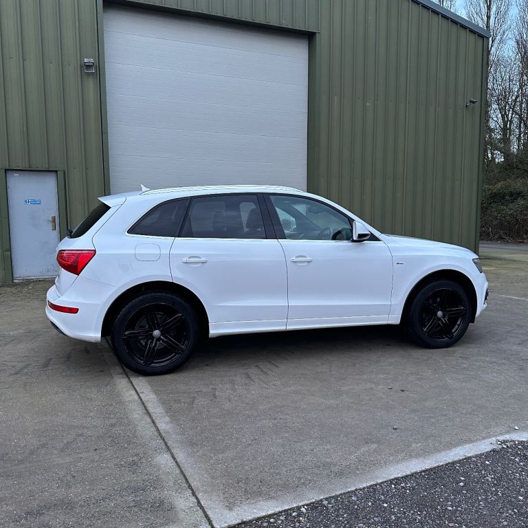 Audi, Q5, Estate, 2012, Manual, 1968 (cc), 5 doors